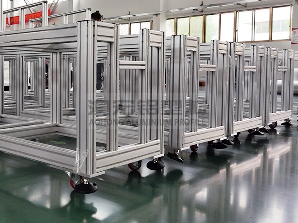 光伏設備鋁型材機架