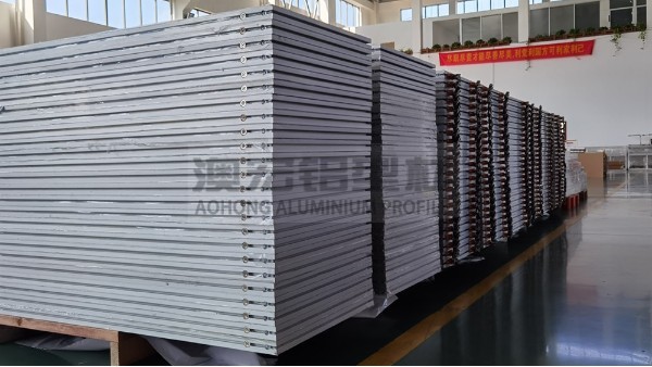 鋁型材承重能力如何判斷？從規(guī)格、負(fù)載到計(jì)算的全指南